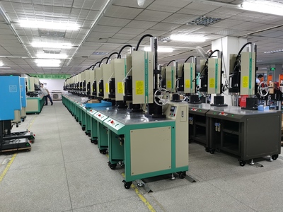 靈科超聲波 27年專注超聲波塑料焊接設(shè)備，匠心鑄就行業(yè)標桿